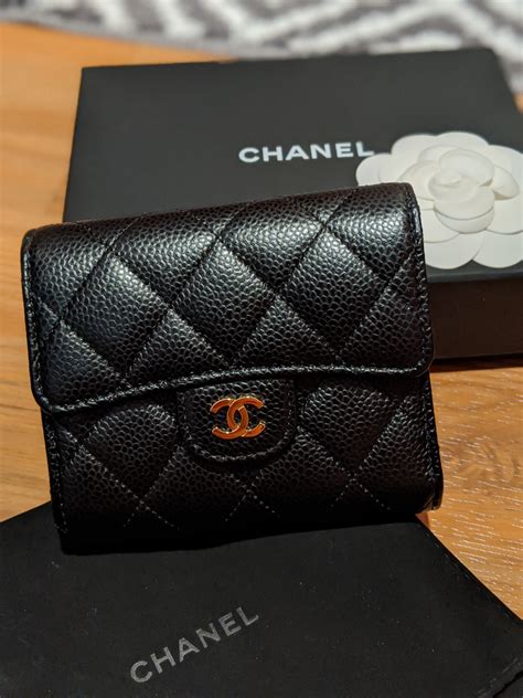 chanel classic flap small wallet